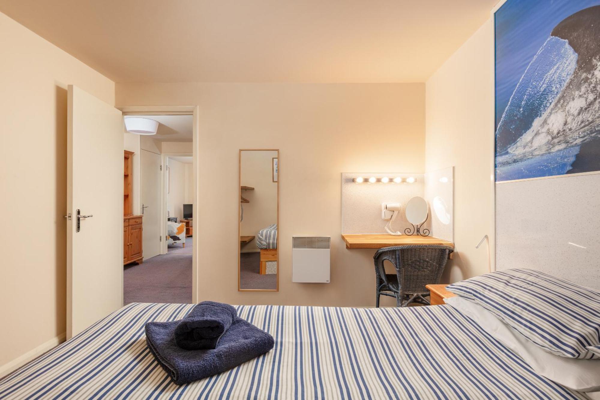 ويتبي Discovery Accommodation المظهر الخارجي الصورة